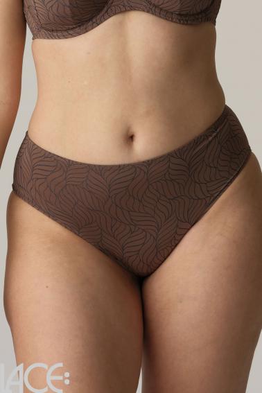 PrimaDonna Twist - Ajusco Full brief