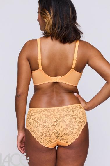 PrimaDonna Twist - Rupi Full brief