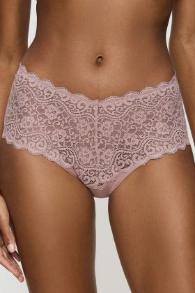 Triumph - Amourette Full brief