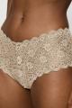 Triumph - Amourette Full brief