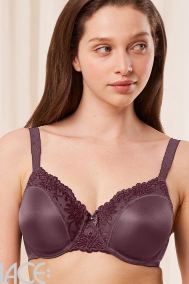 Triumph - Ladyform Soft Minimizer Bra E-H cup